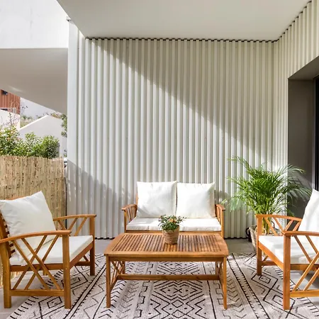 Chic Marianne - Appt T2 Parking Et Terrasse Prives
