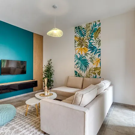 Chic Marianne - Appt T2 Parking Et Terrasse Prives Apartment *