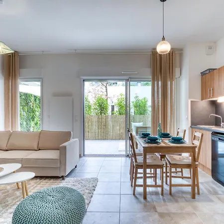 Chic Marianne - Appt T2 Parking Et Terrasse Prives Apartment *