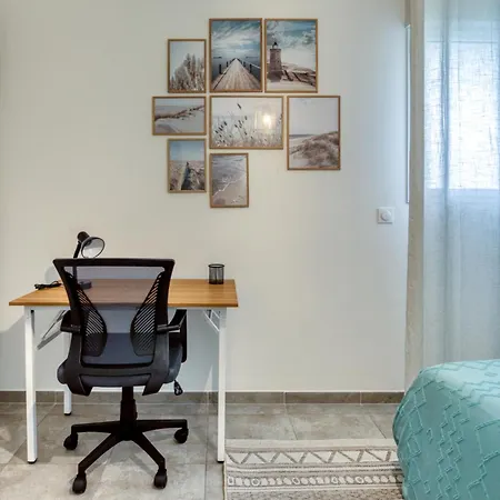 Appartamento Chic Marianne - Appt T2 Climatisé, Parking Et Terrasse Privée