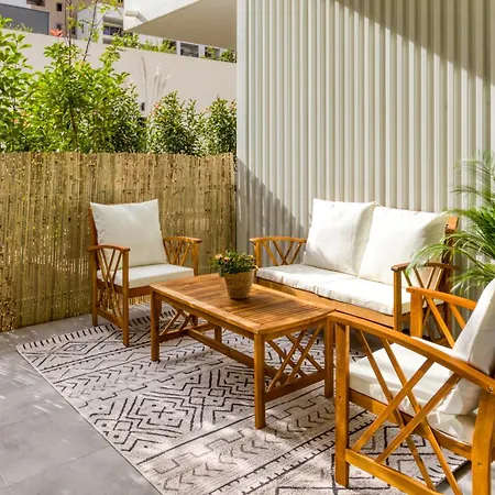 Appartamento Chic Marianne - Appt T2 Climatisé, Parking Et Terrasse Privée *